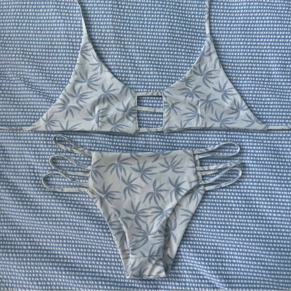 Leaf Print Bikini Set